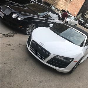 Meet your Posher, Deonte