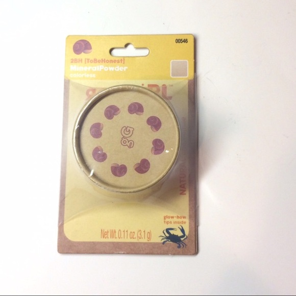 geoGirl Mineral Powder Colorless - Picture 2 of 3