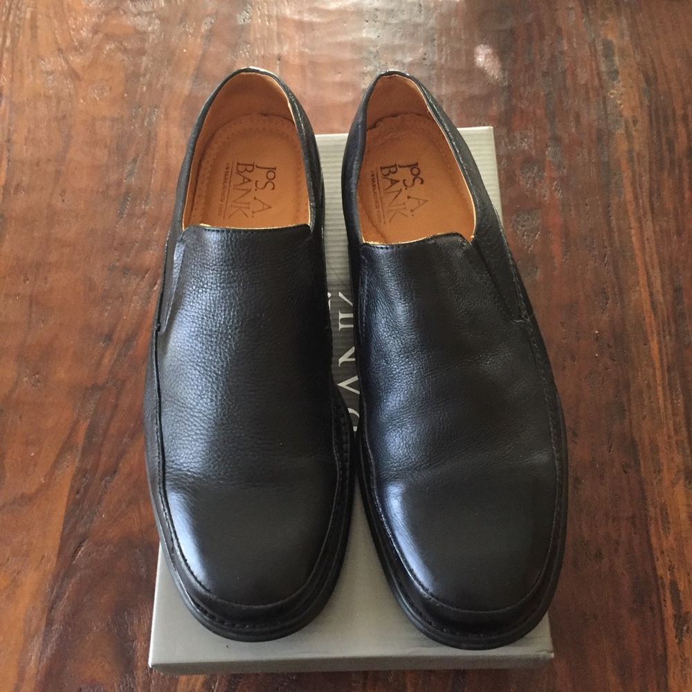 Jos A.Bank black shoes