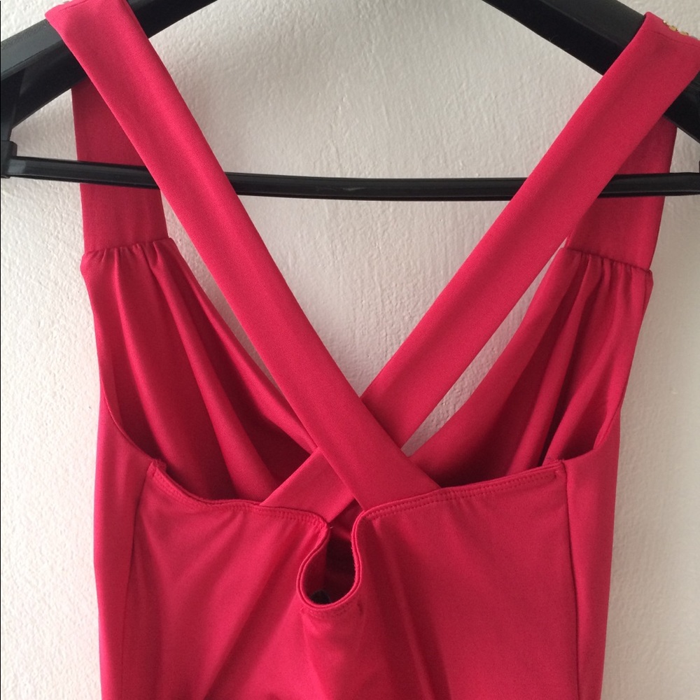 Top - Picture 2 of 3