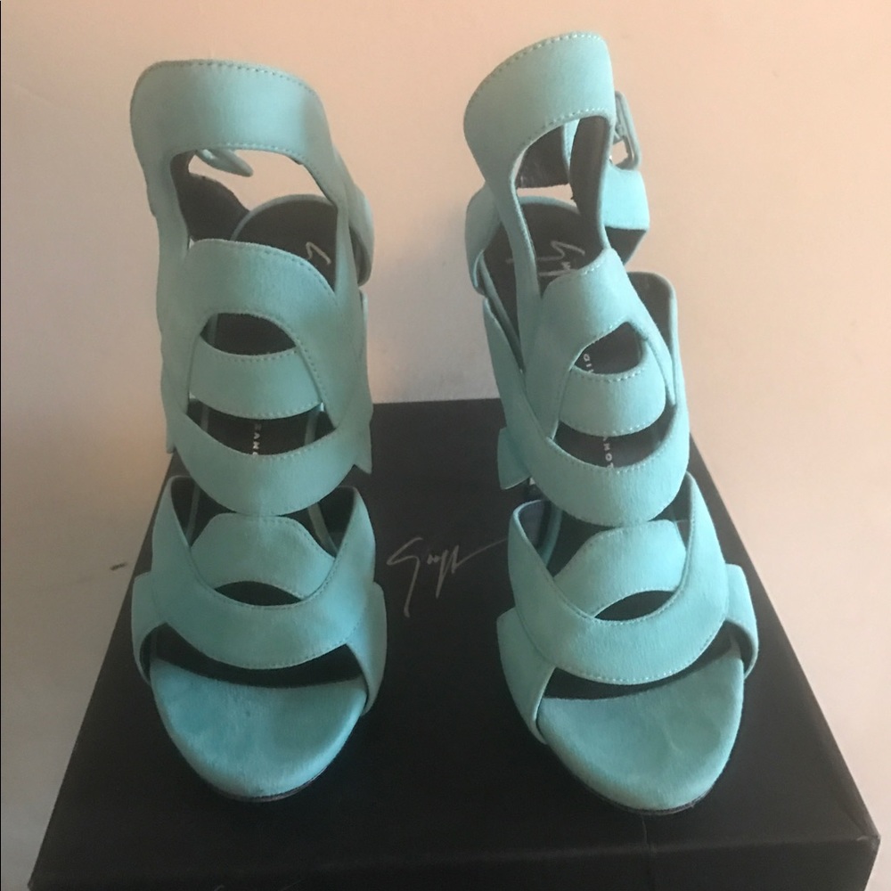 Guiseppe Zanotti