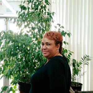 Meet your Posher, Annise