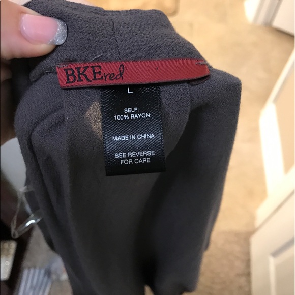 BKE Tops - Grey cuffed sleeved kimono BKE Tops - Grey cuffed sleeved kimono