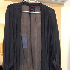 BKE Tops - Grey cuffed sleeved kimono BKE Tops - Grey cuffed sleeved kimono