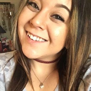 Meet your Posher, Bianca