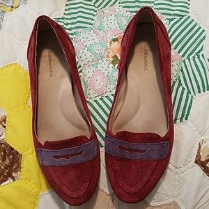 Bass shoes burgundy and purple side 7.5M