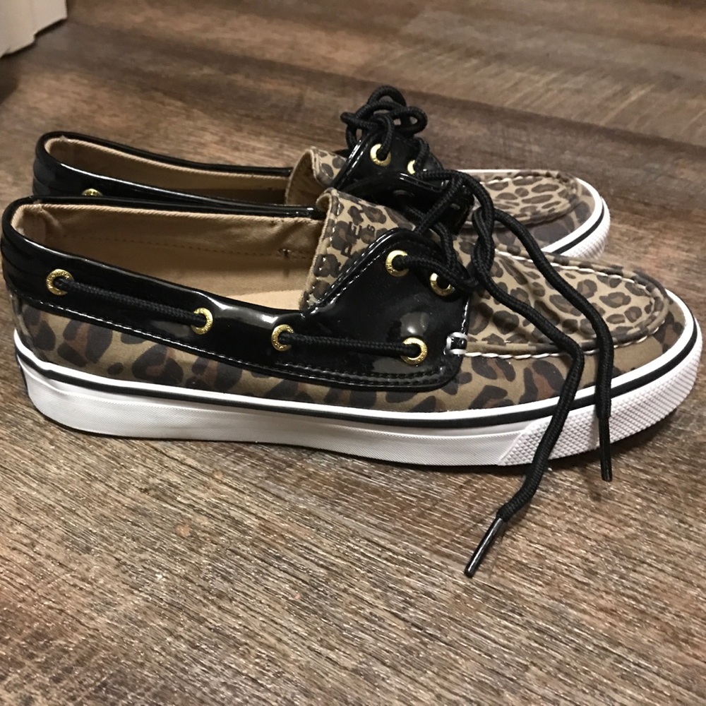 NWOT Sperry Topslider 6.5