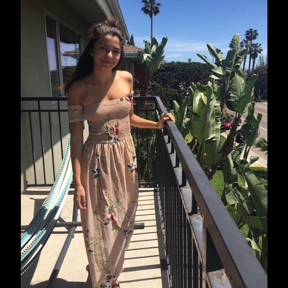 1 IN EACH SZ LEFT 🔶Monterey Maxi Dress🔶 - Picture 4 of 4