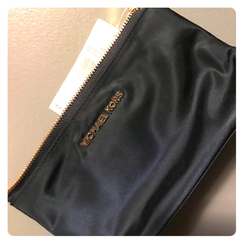 Michael Kors wristlet