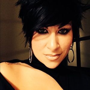 Meet your Posher, Erica