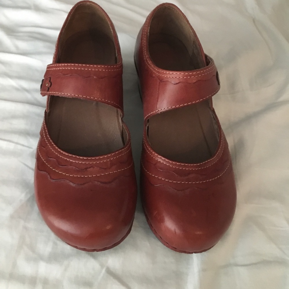 Dansko shoes