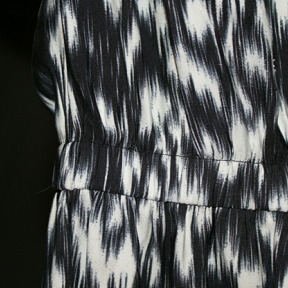 EXPRESS DRESS