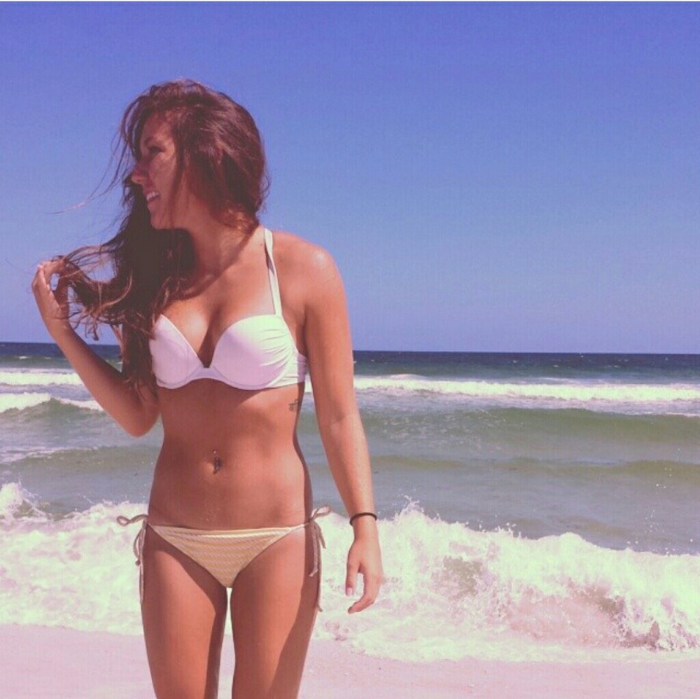 VS Bombshell Bikini Top- 32B