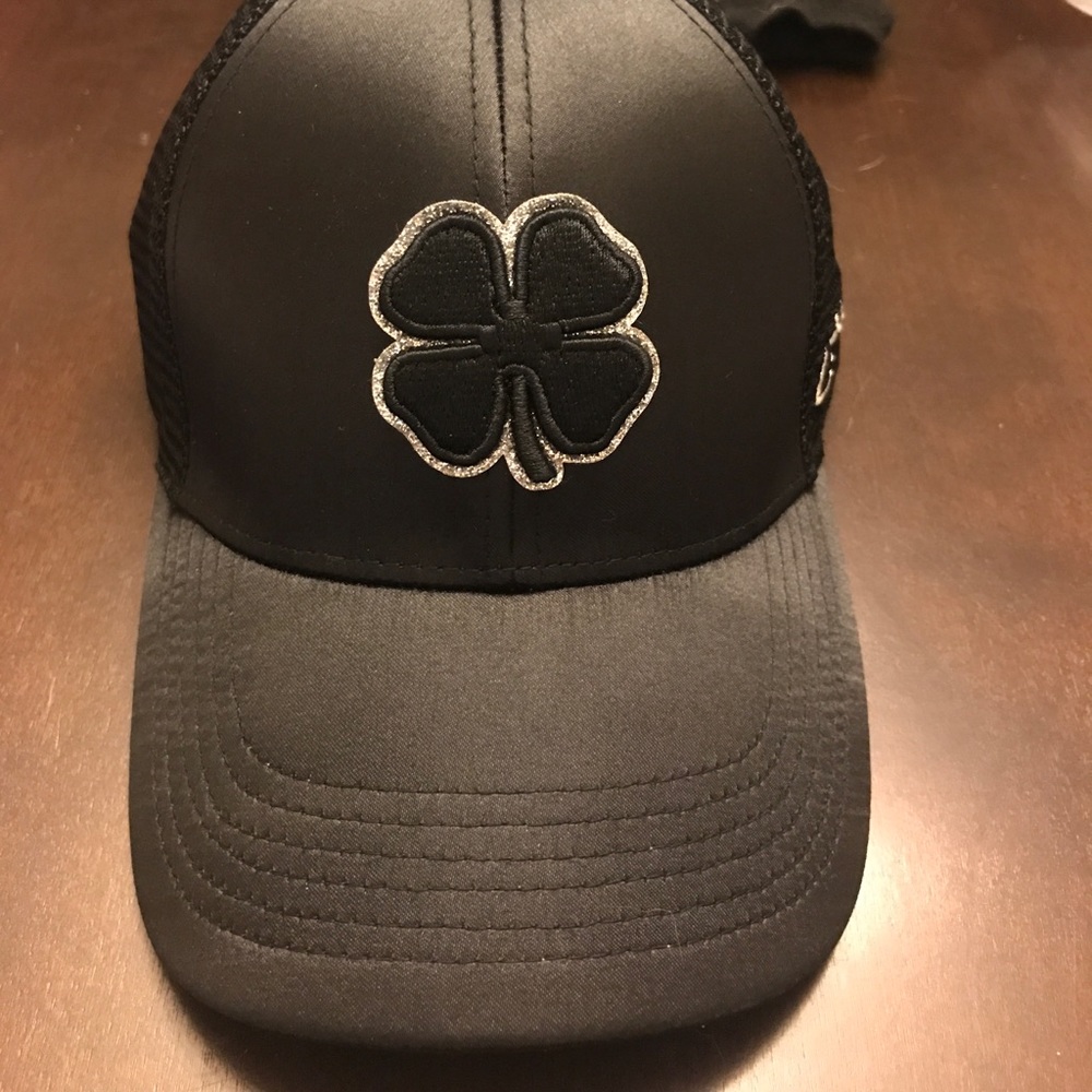 Black clover hat