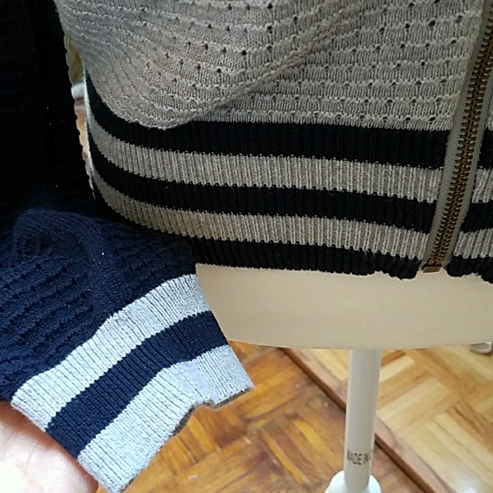 Zip-Up jacket - Picture 3 of 4