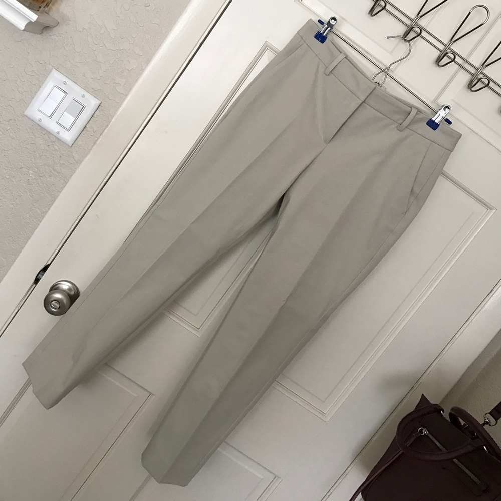 NWOT Theory ankle length trouser size 4