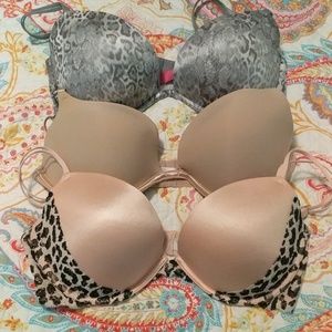 Bundle of 3 Pink-Victoria's Secret Bras