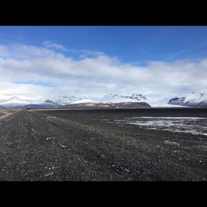 Meet your Posher, Elise