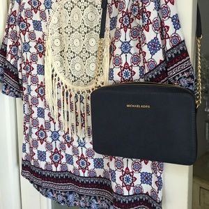 🆕✨Beautiful Michael Kors Crossbody!!