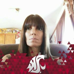 Meet your Posher, Dee