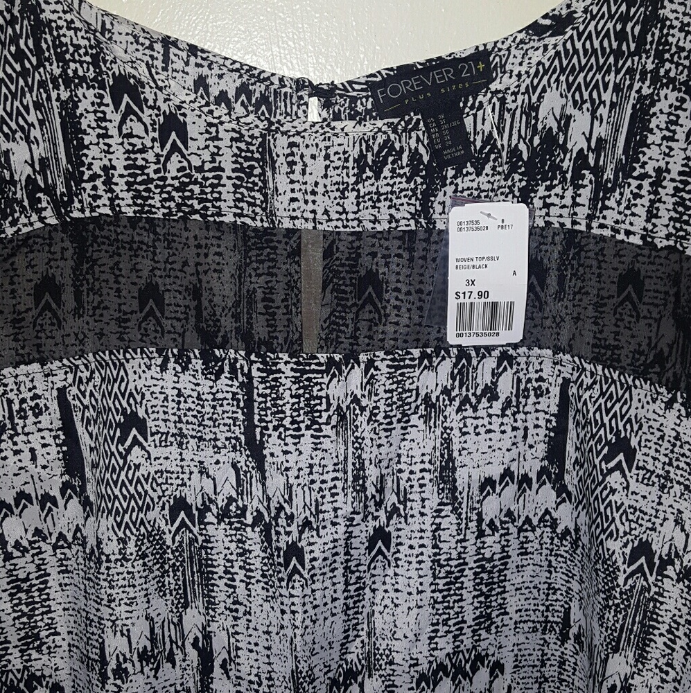 Short sleeve blouse
