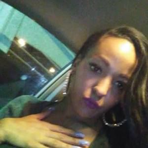 Meet your Posher, Shonia