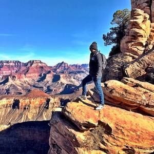 Meet your Posher, J manuel