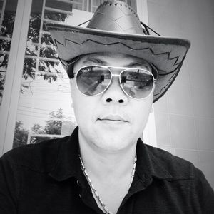 Meet your Posher, Vu