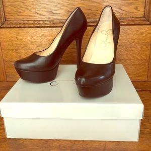 Jessica Simpson heels