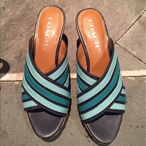 Brand new. Never worn. Size 7.