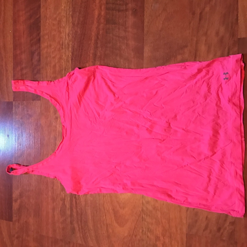 Under armour tank
