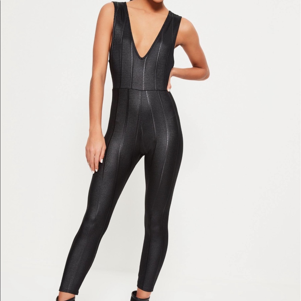 Black shine bandage sleeveless skinny jumpsuit