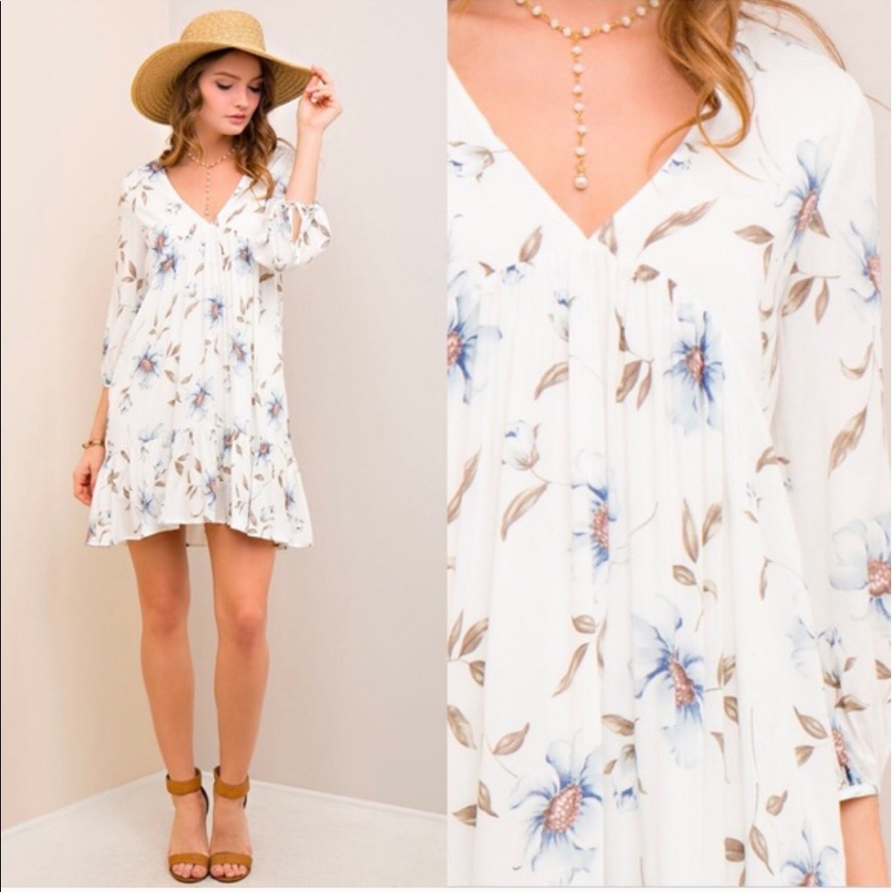💥FLASH SALE💥 Soft Floral Ruffle Hem Dress - Picture 3 of 3