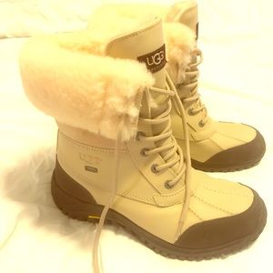 Brand New Ugg Adirondack Boot (Sand)