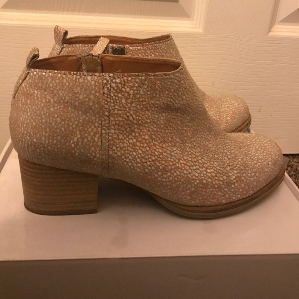 Urban outfitter booties