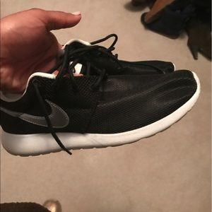 Nike Roshe!  Not worn much in good condition.