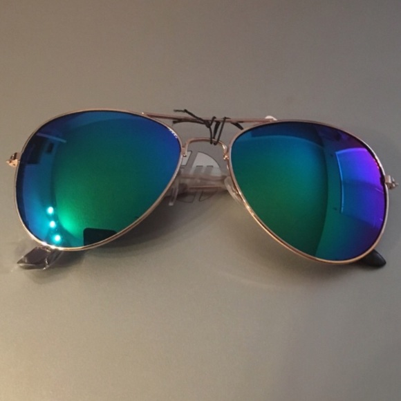 Aqua Mirrored Aviator Sunglasses - Picture 3 of 5