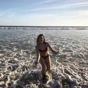 Meet your Posher, Briana