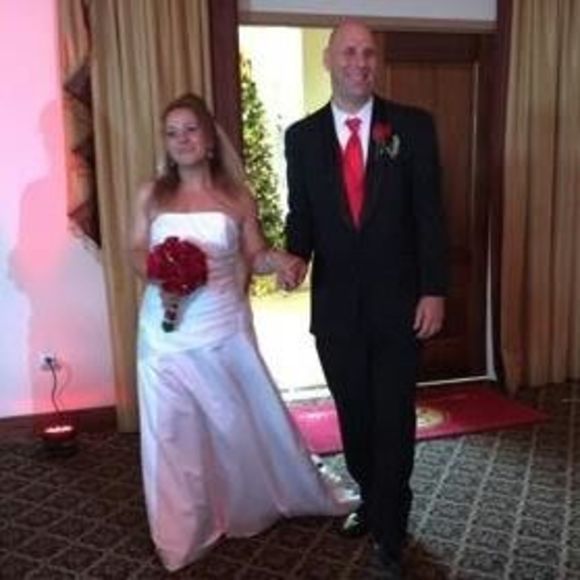 Meet your Posher, Ana - Picture 1 of 1