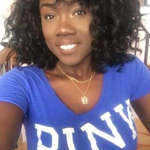 Meet your Posher, Naa