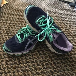 ASICS Women's GT-1000 4 Running Shoe