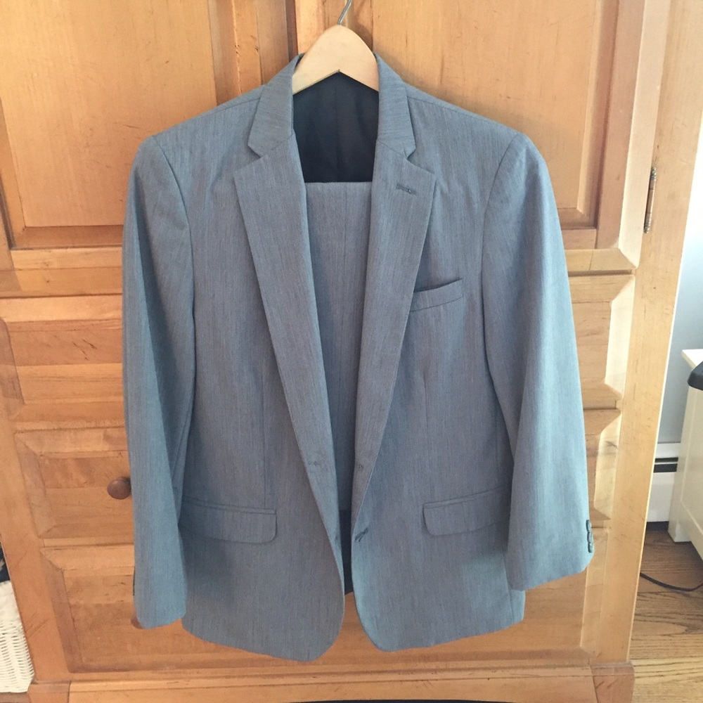 Boys grey suit & pant set