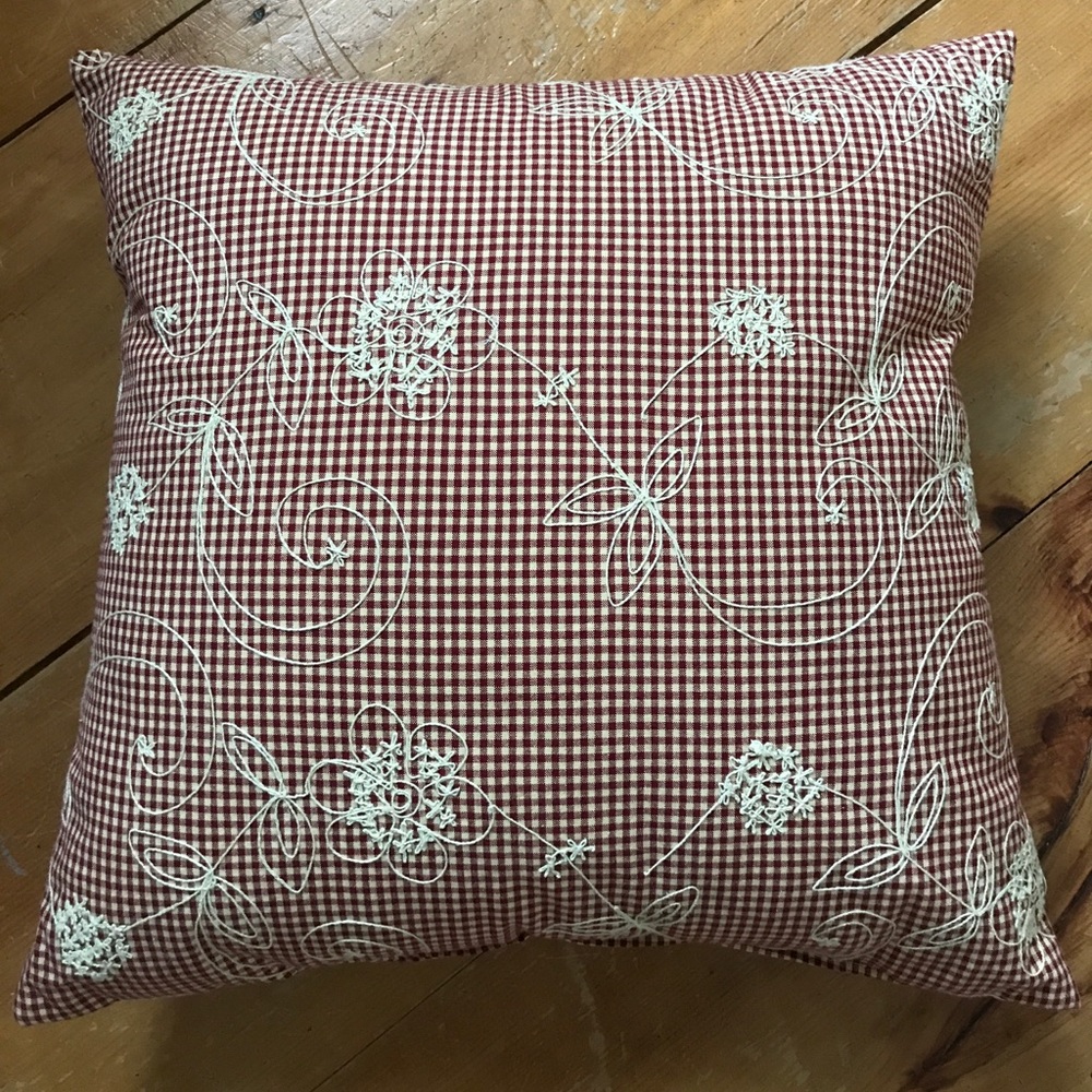Throw pillow