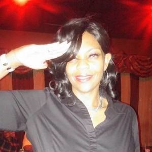 Meet your Posher, Karanda