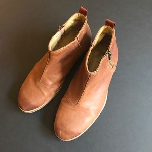 J. Shoes Cognac Leather Ankles Booties