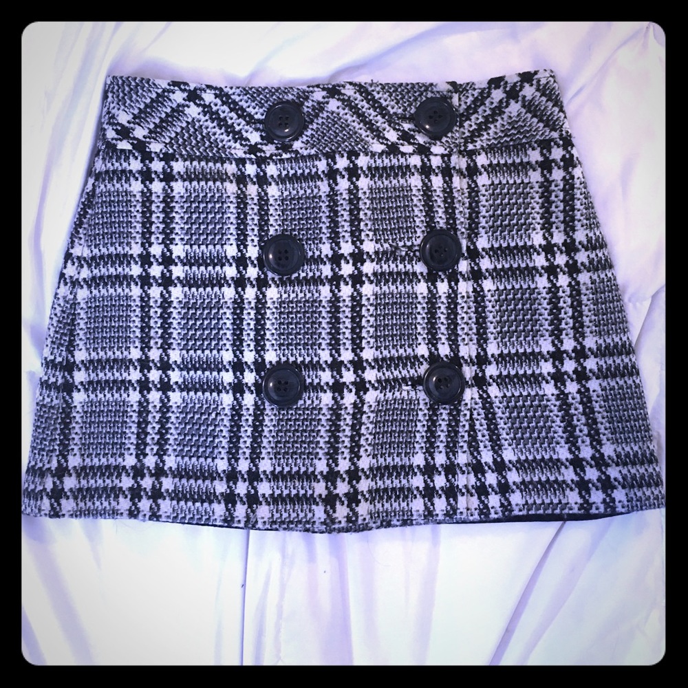 Houndstooth Skirt
