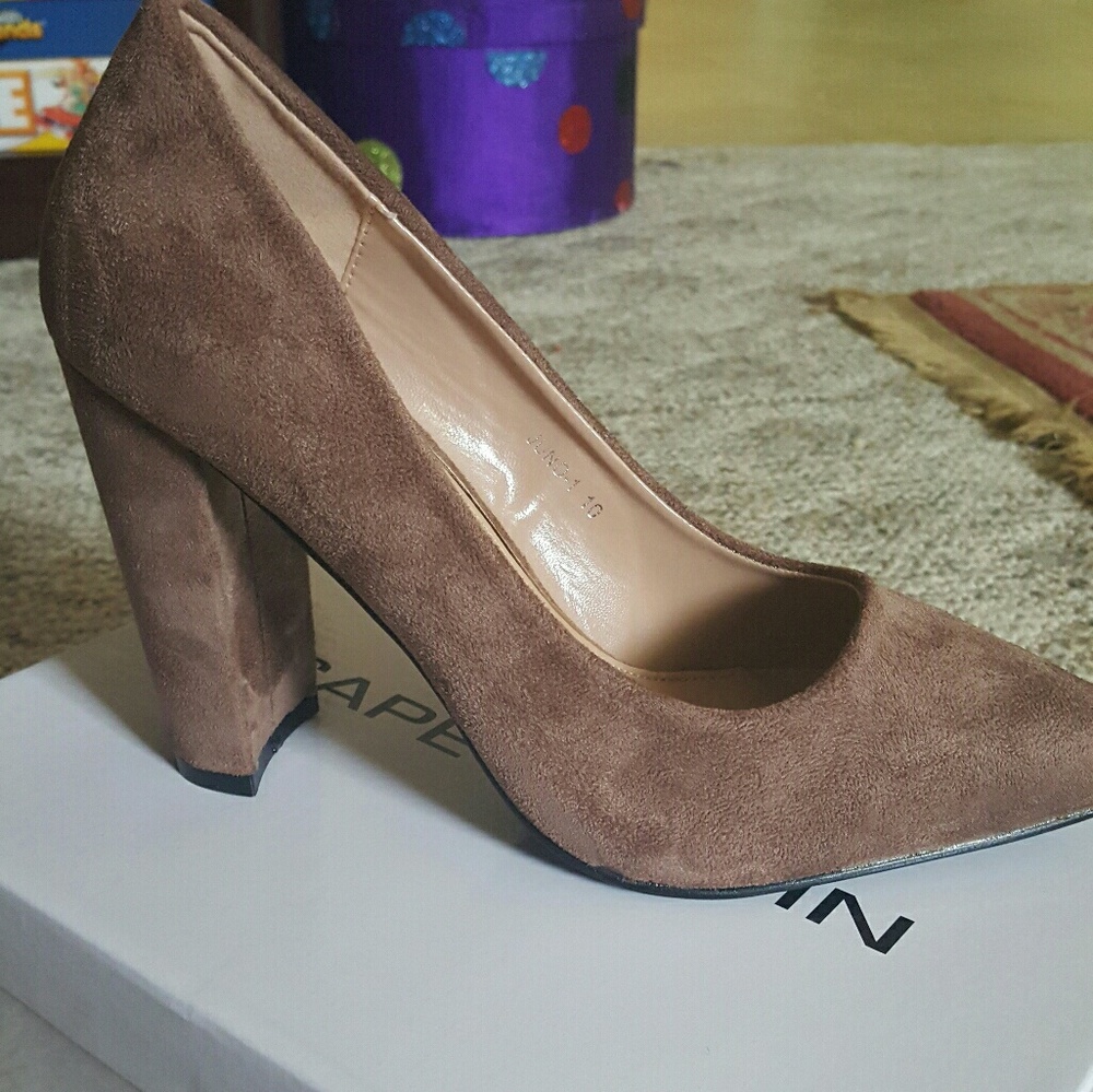 Suede heals size 10