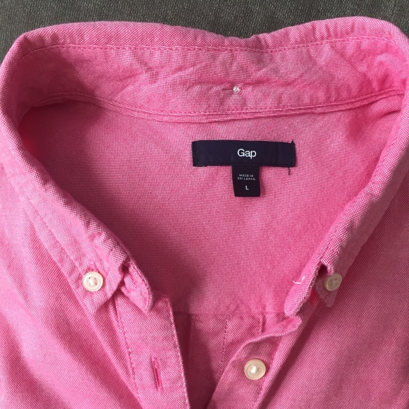 GAP Button Down - Picture 3 of 3