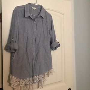 White & blue stripe blouse with lace on bottom