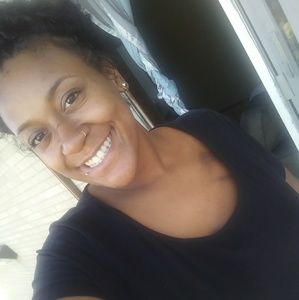 Meet your Posher, Janessa